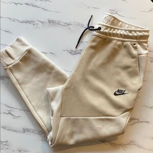 Nike Tech Pants - S